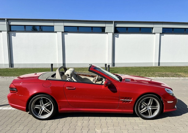 Mercedes-Benz SL cena 131000 przebieg: 168000, rok produkcji 2011 z Łomianki małe 137